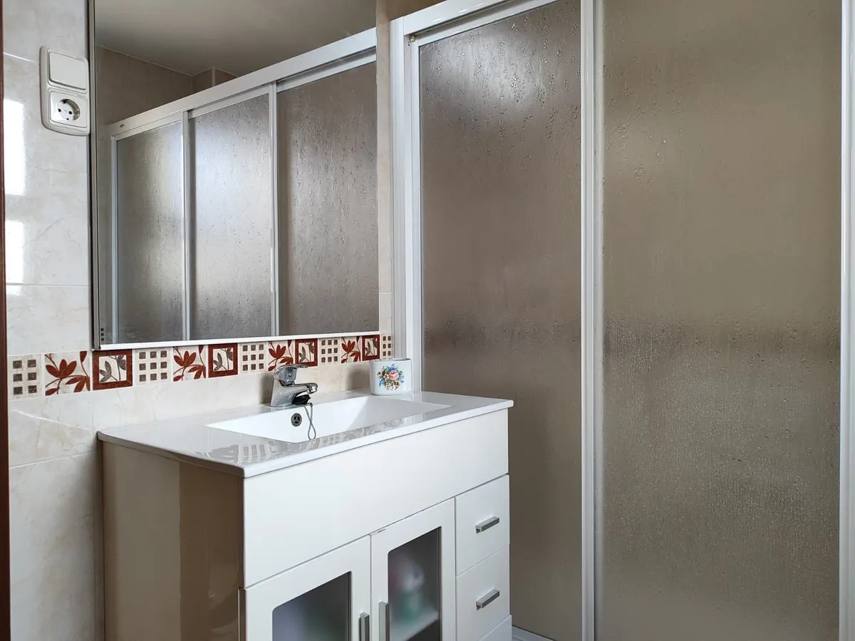 5b357c76-8cdd-4cd3-9e80-6b909aee04e0