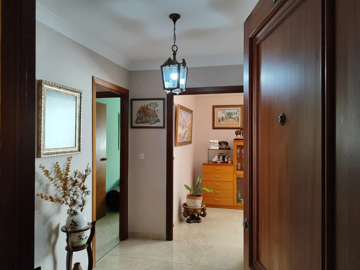 83e3093f-e978-4474-9ae7-42a0a8446d16