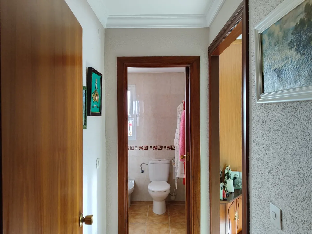 f02f8559-fd4f-4fc3-a721-ed88e9308e6d