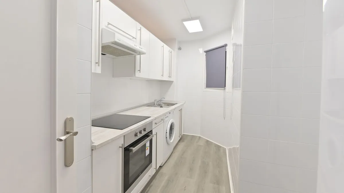 bb71bb61-3377-4e46-b5ea-f3e195ca0135