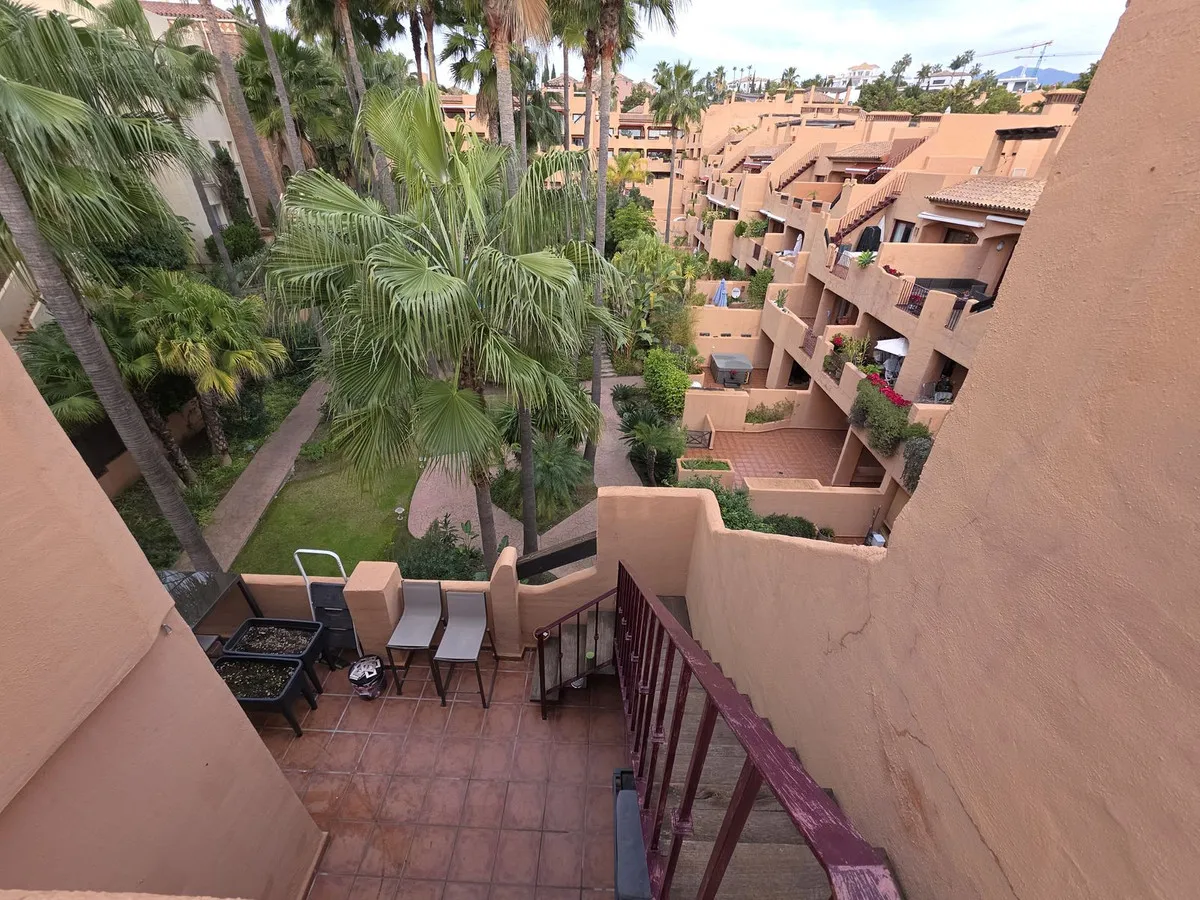 0e62e4e7-65e5-4bb1-b5a2-5e0774edec54