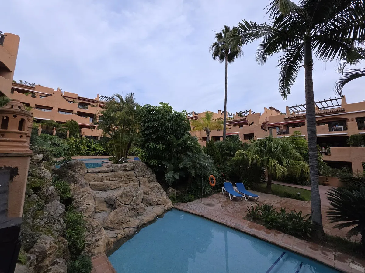 d3fa3645-d99e-42f8-9ade-74184e93603e