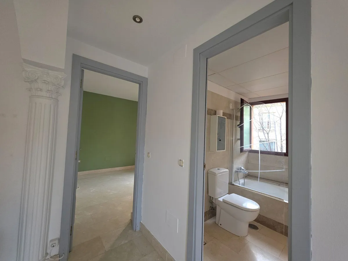 dcd56822-55fb-441c-813b-f56785954c95