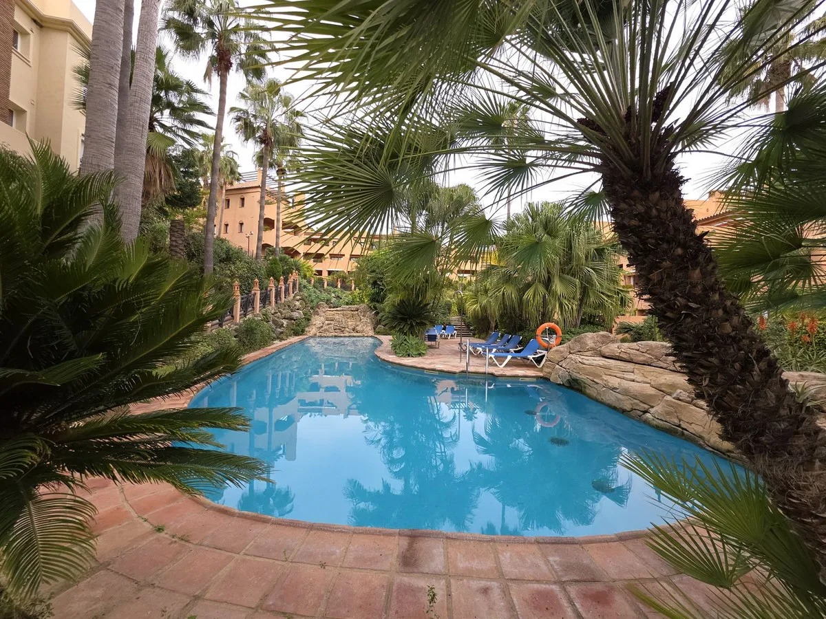 dce010bf-1278-48bf-9813-ae93dfbe7a69