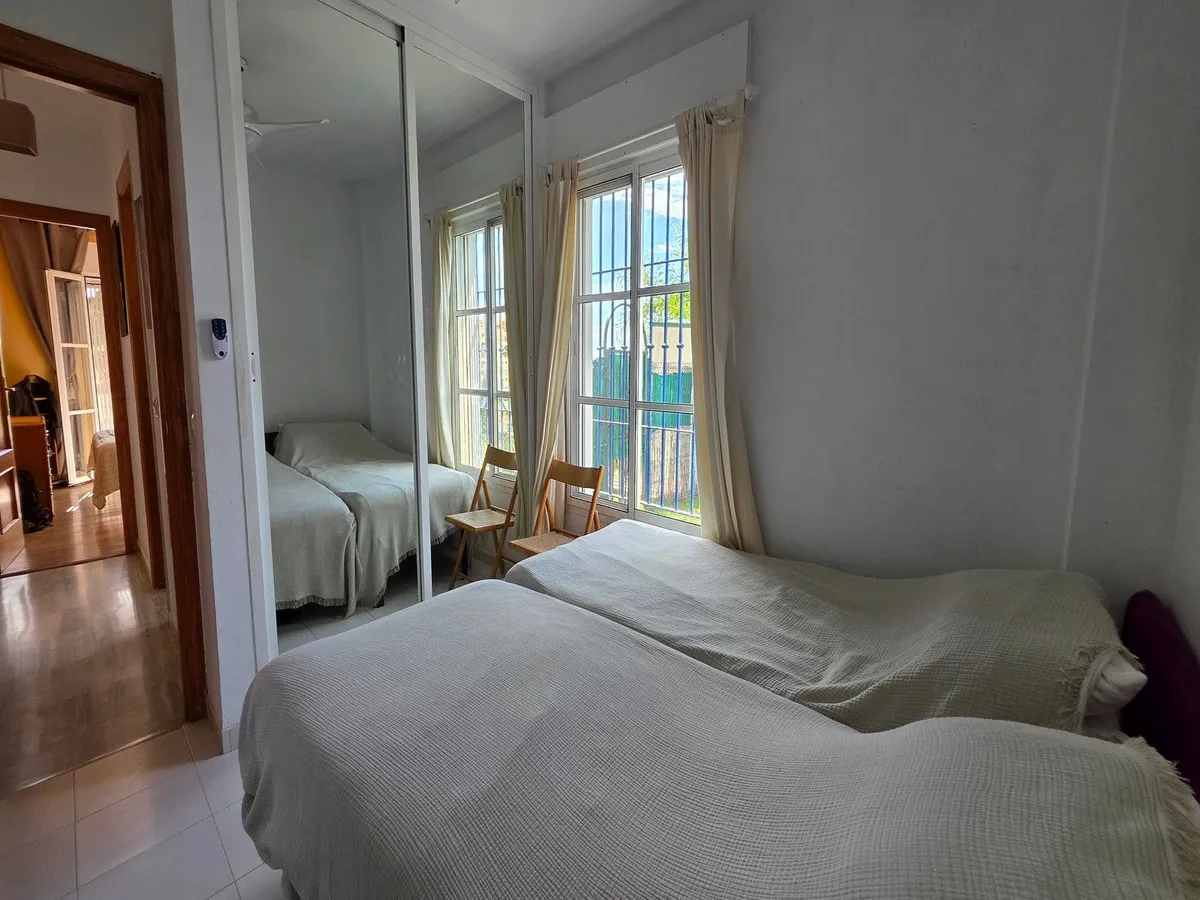 5aa64bf7-8dcc-4a18-b141-6e89617a1dbf