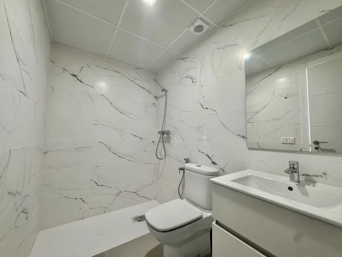 399c1c98-554c-4bde-9c84-883b9e24b2b3