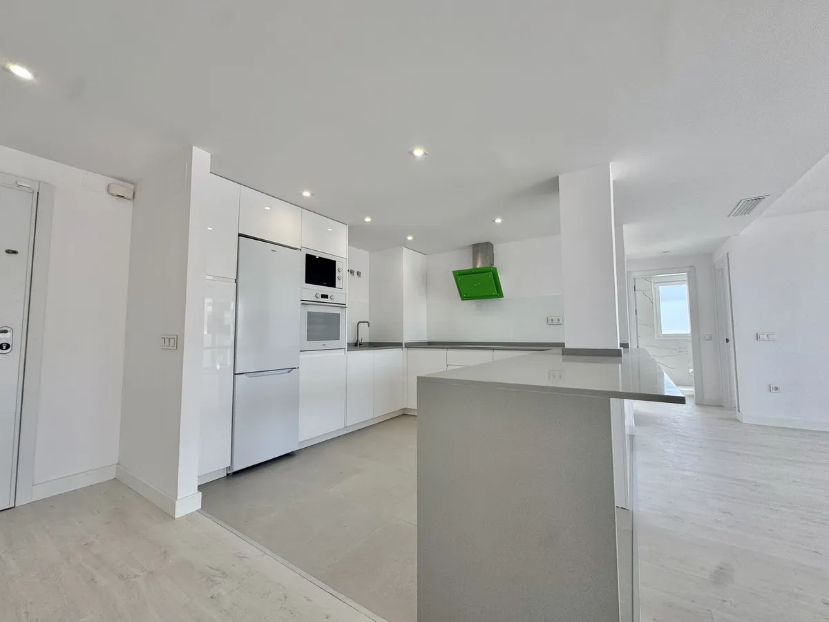 e6df4530-5aa3-4738-97c7-156b470ead4b