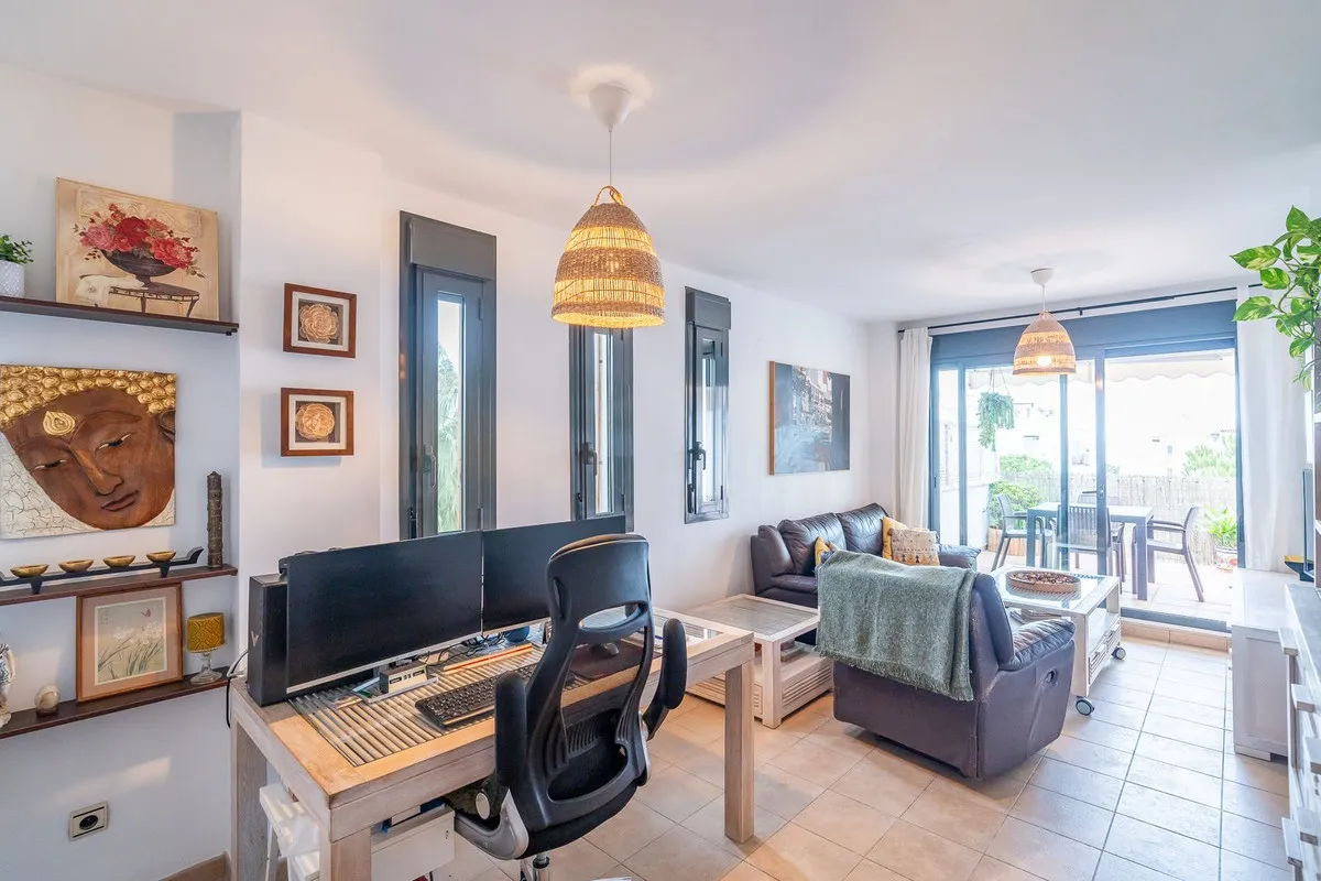 216df1da-3842-4de9-aa6f-25d904d2379c