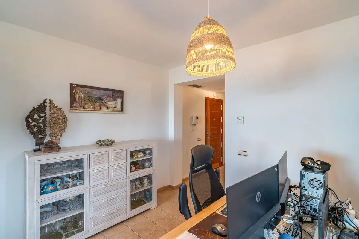 506a8723-fa8e-4ddb-bfad-a043c4d6646b