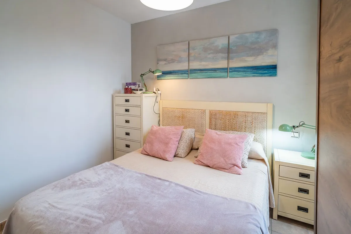 bd5280eb-d390-42f5-9310-def8154c2a71