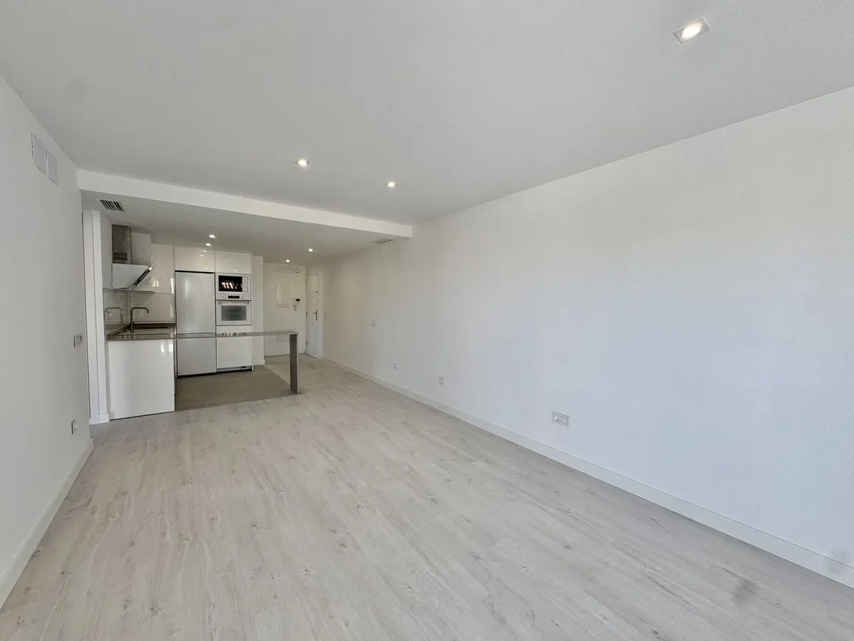 6347a783-dbcd-4a44-916d-10a6d13292ba