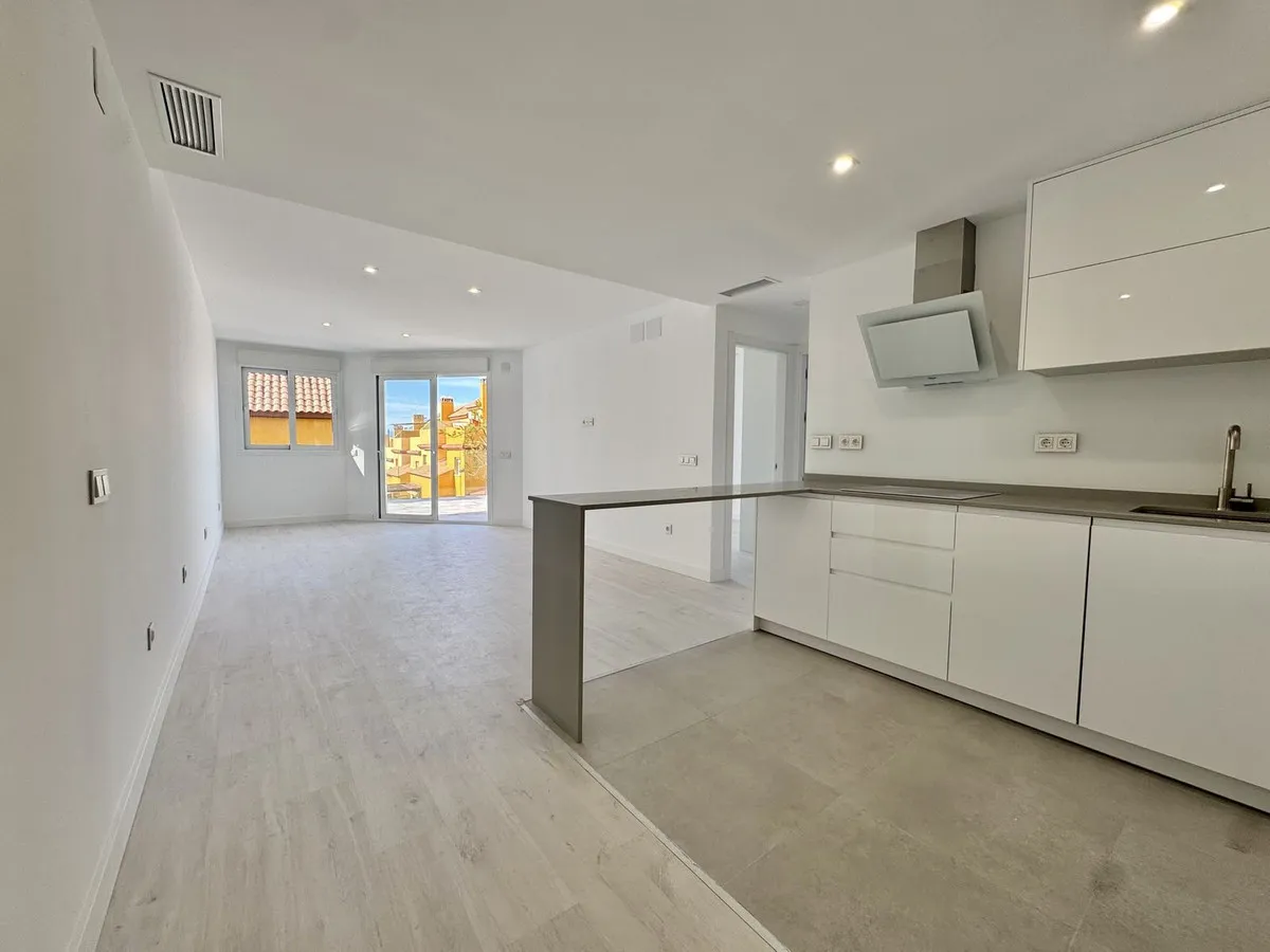 da229b69-7bf1-496d-98ef-e1edd56a6a9b