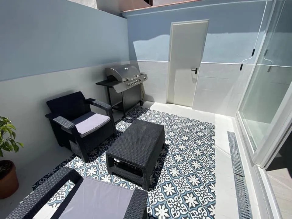 24718650-6042-4f05-a9ef-2dabf4a72b07