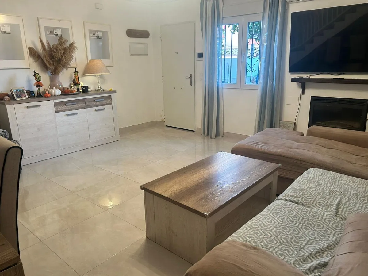 a1557e5d-1a1c-4a0f-9743-364f33085b3e