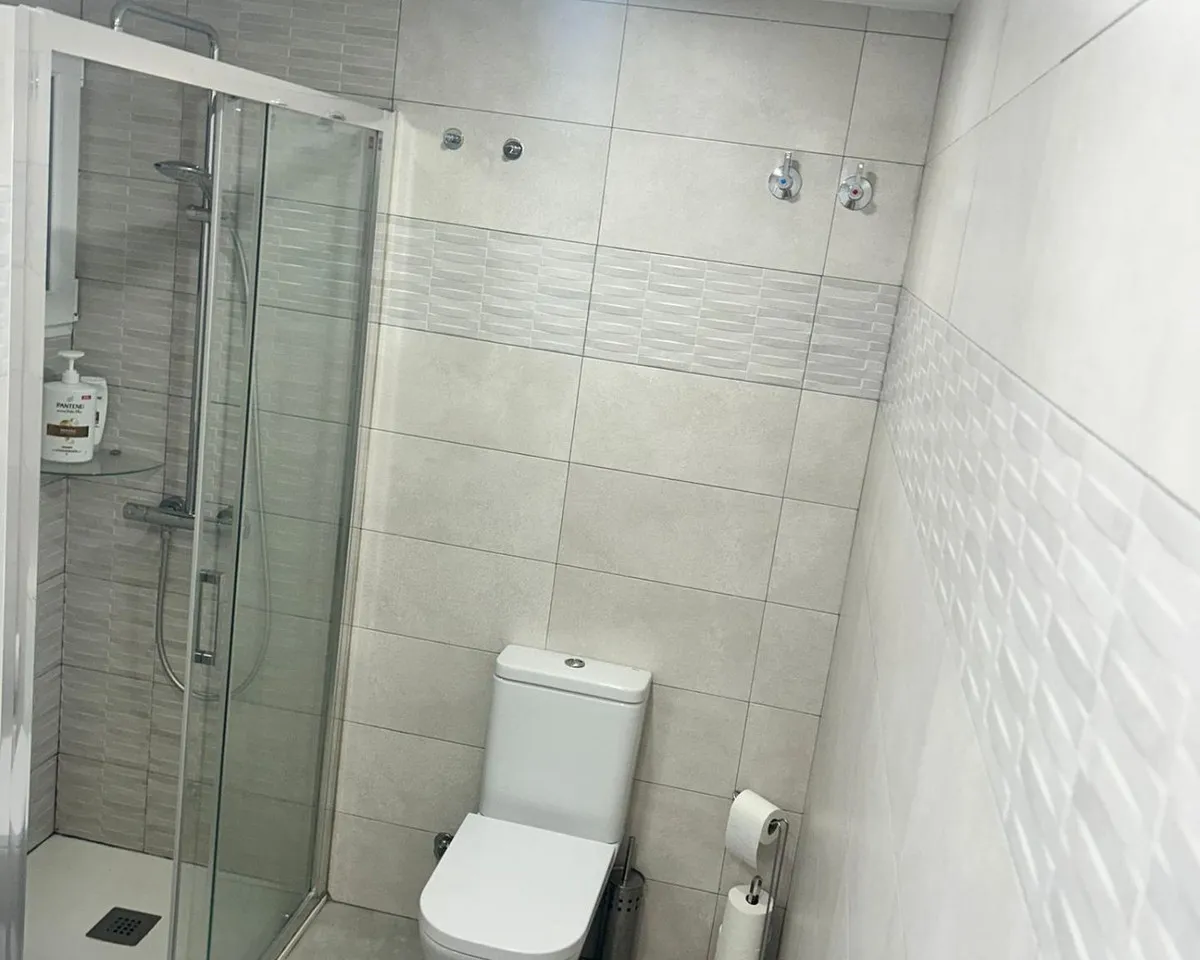 e1bcd0bc-b494-48f8-858d-3a53b5bbf41c