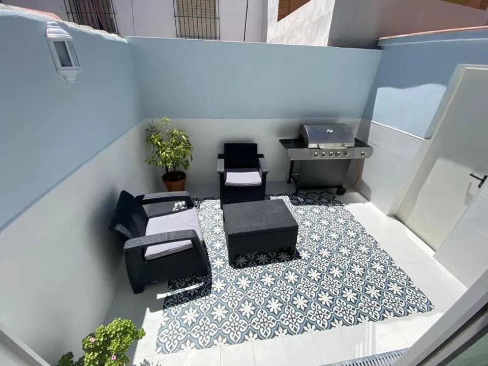 f6c3f3a6-ead9-4ba3-a63a-c31a1093e687