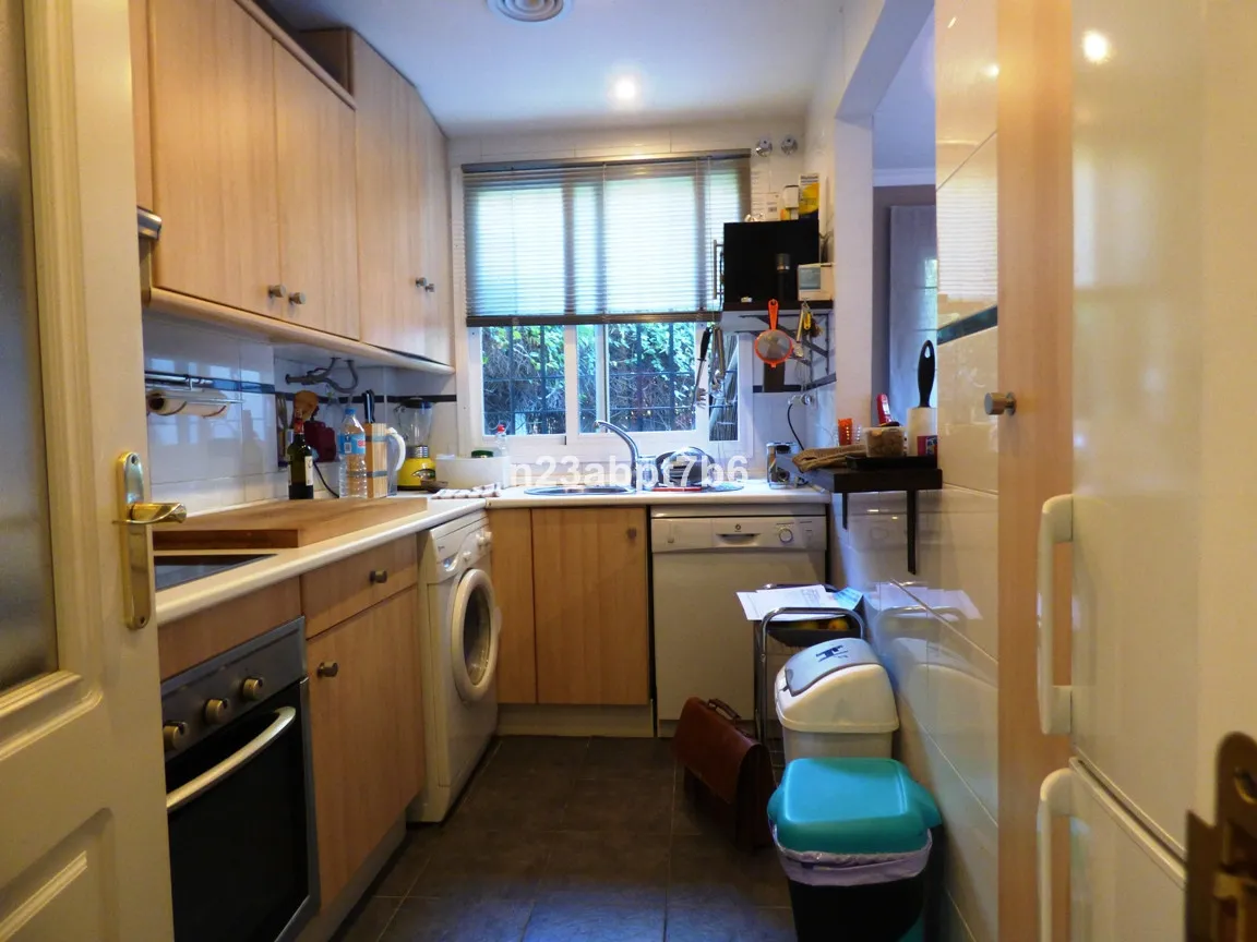 e71bfe26-9654-4d50-850d-20e504639044