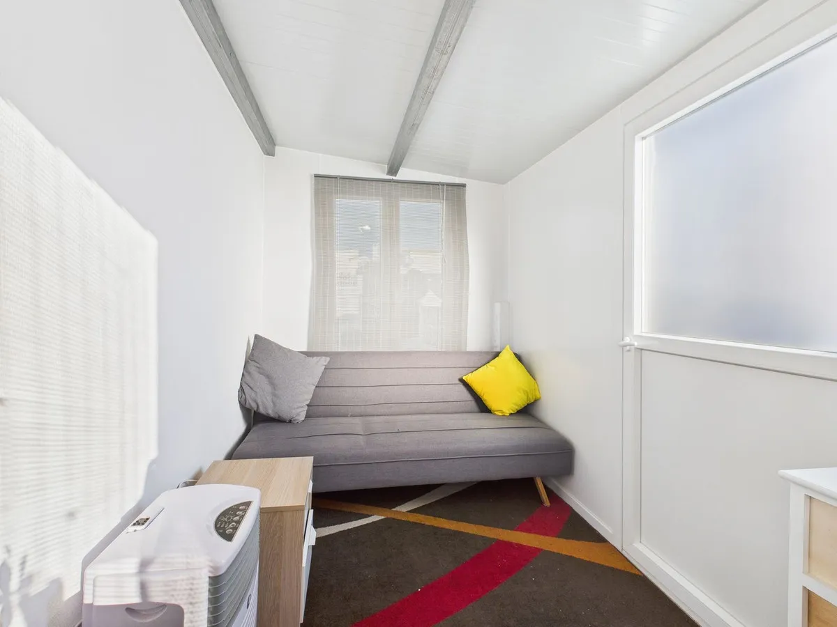 5bd51933-98d3-4fa9-b5e8-82301bf9ab9f