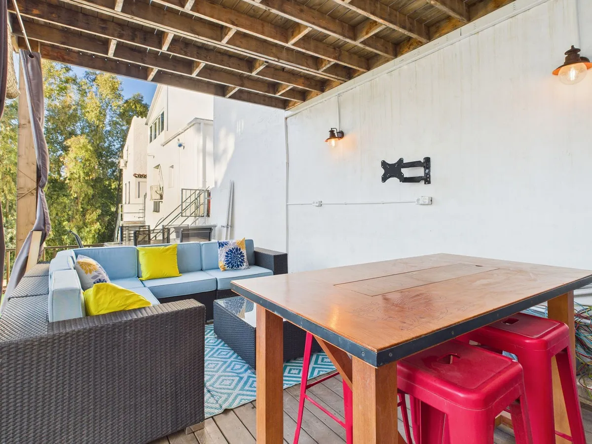 abb7b1fc-b698-413d-a96a-350f6ec30277