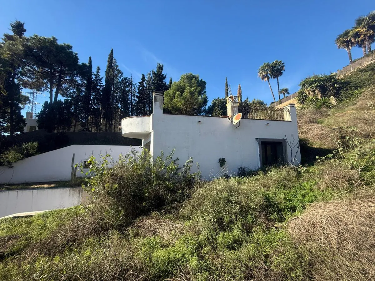 1f6316e6-1647-4e46-b344-5c8f7cd7947d