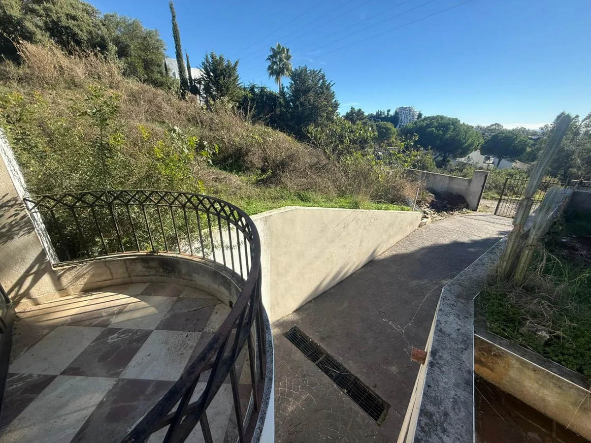 e8ea870a-1efc-4f99-89a3-2e46be0ea553