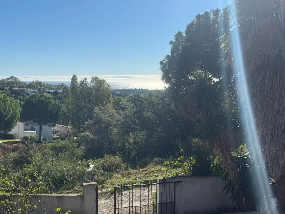 f399dd75-a179-41fd-a088-201f3d5a0523