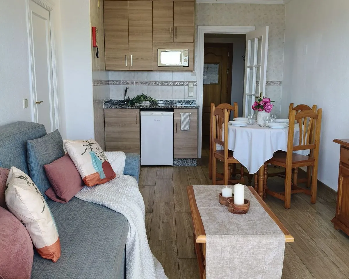 9c3e97cb-0395-46e2-912e-d00f5670bc90