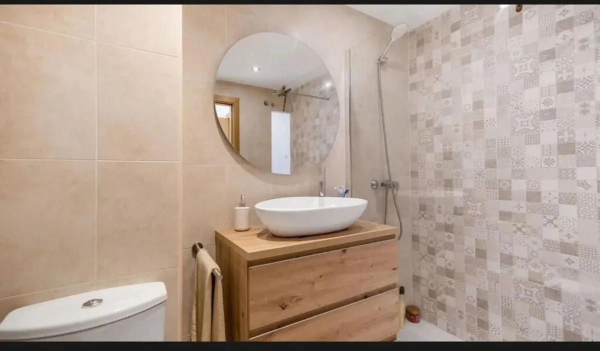 6cc69912-b504-4f00-bc34-094965e179b1