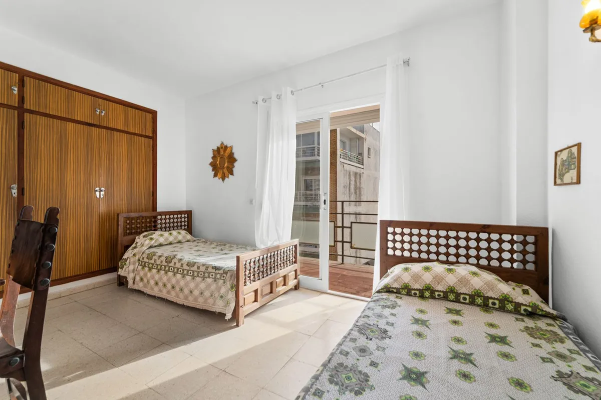 8fbc5810-b526-4cbf-9145-cd5a895299d7