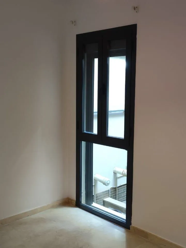 8b12fa8c-e603-4d1b-ba94-385b5e4cae70