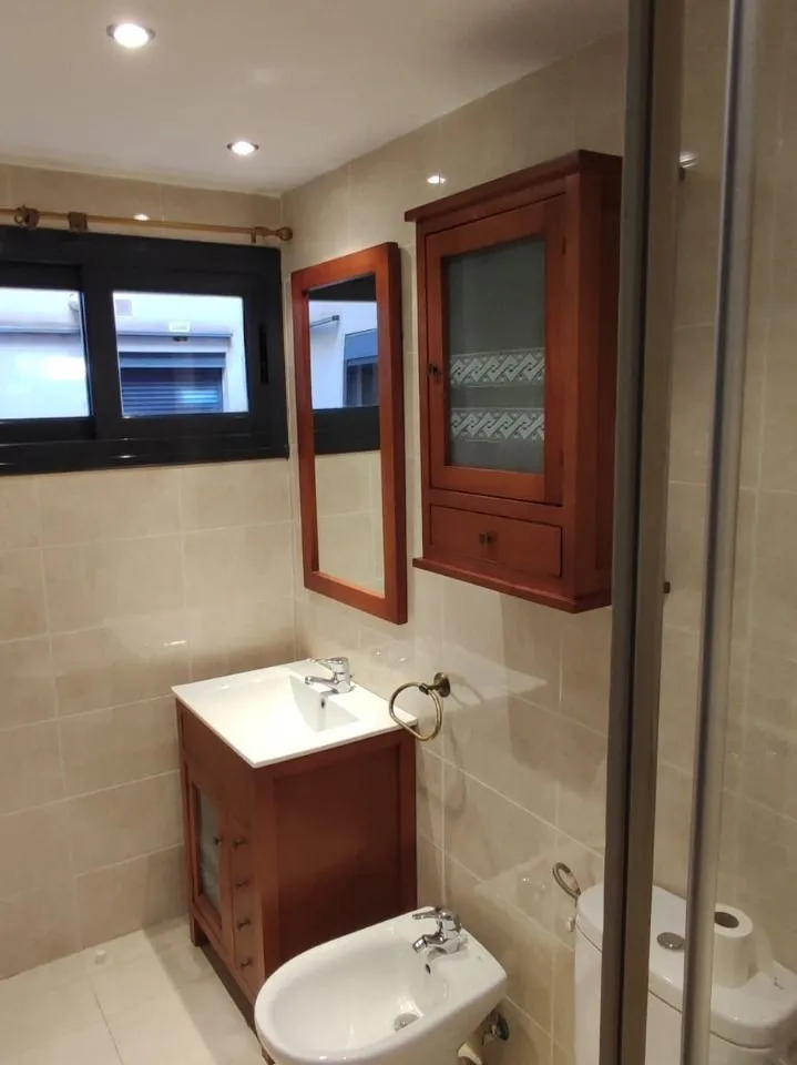 8f2417ad-27e6-416c-9528-5683ea6f9aef