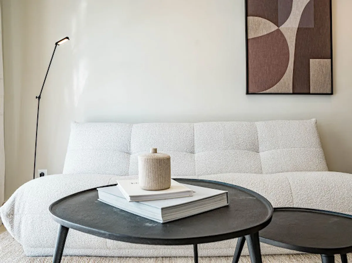 00bf2824-403f-4a09-9413-b44e360a8093