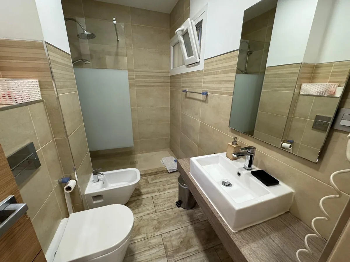 26296720-0106-4949-83ce-eb36a72b2e2f