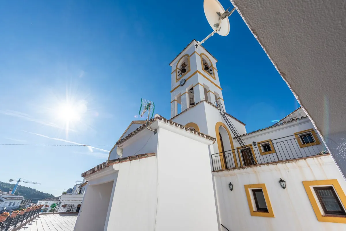 946fb3ae-9c53-44e6-8297-d413d6844a39