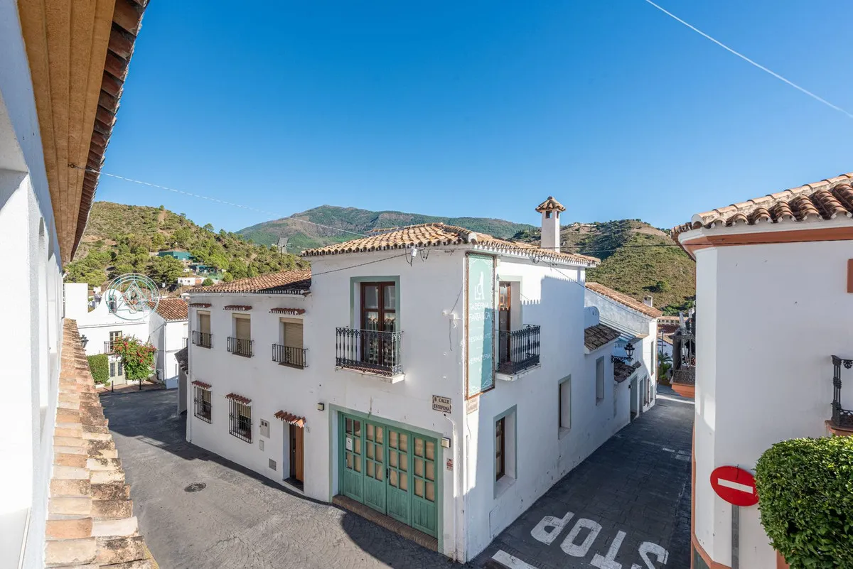 e294661a-8ecb-4d20-8d64-d4abc87870ff