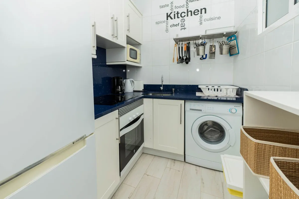 5dbea7b4-833c-49cf-8d91-4307ddbcd552