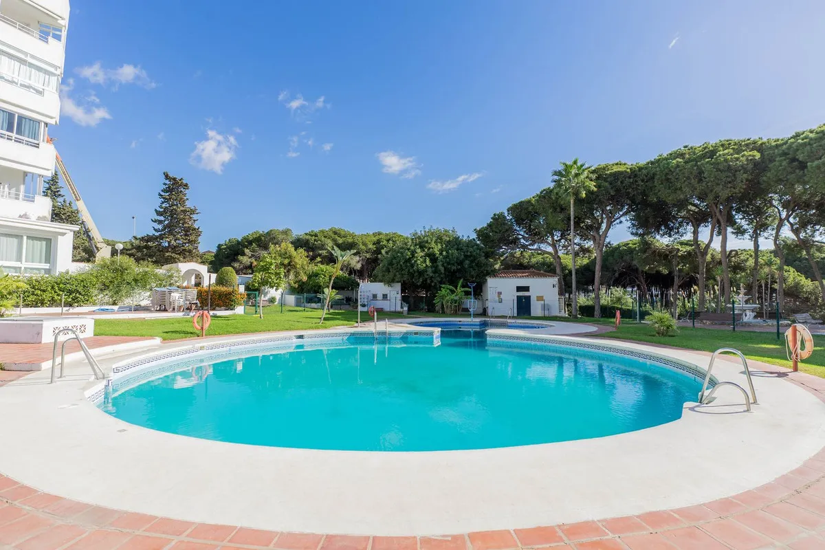 75f1a976-51bc-40a0-9187-b72da90a9ea4