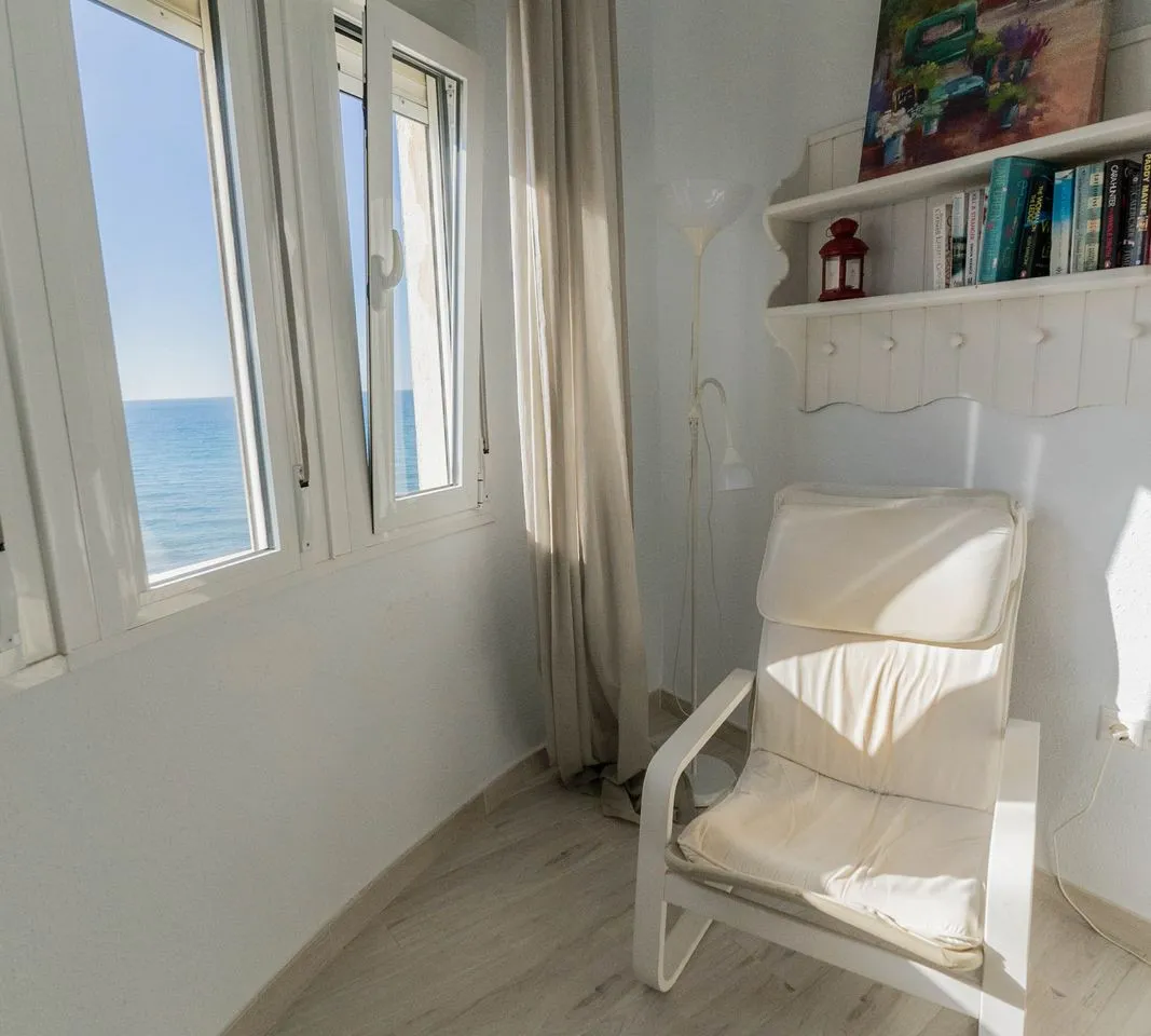 b488575f-3c33-4e55-ab7c-bd9972dd8915