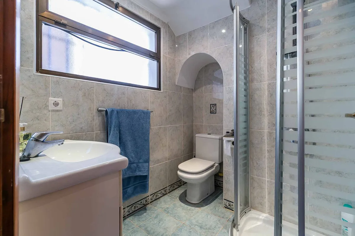 b1113219-11cb-44fd-9477-557359f658de