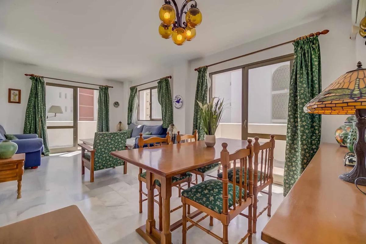 b3af41ba-cfd0-4795-904a-fd45decebea4