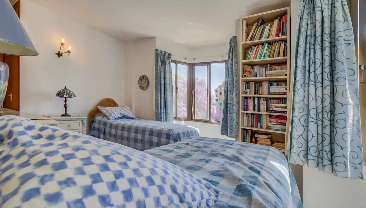 e01c59d2-ec8a-459e-a108-17f92b544a57