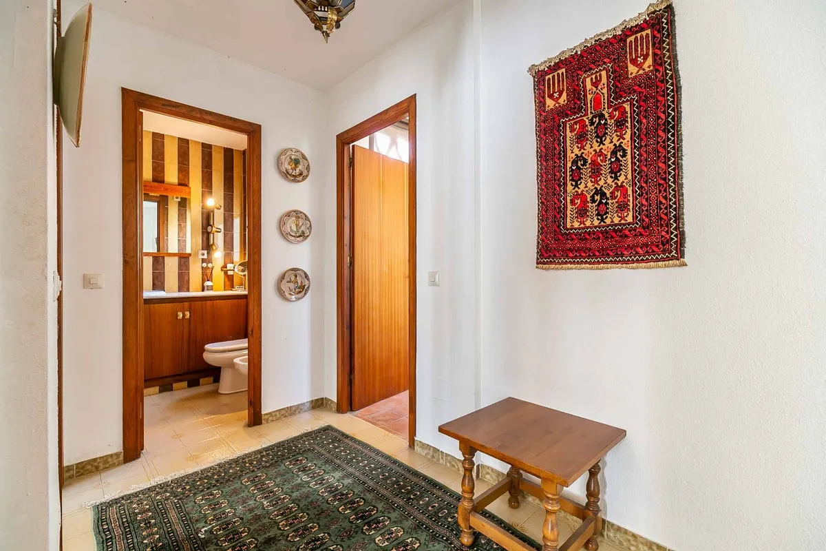 e9fc90ce-50a2-4bd4-a649-97a650bc1fea