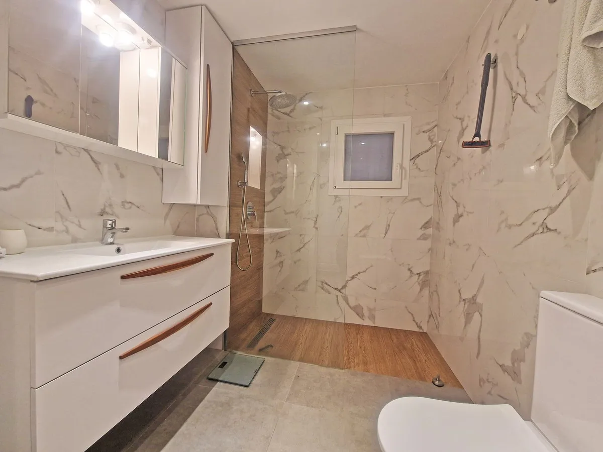 30639e50-d1b5-4478-b37a-58a6c5312f22