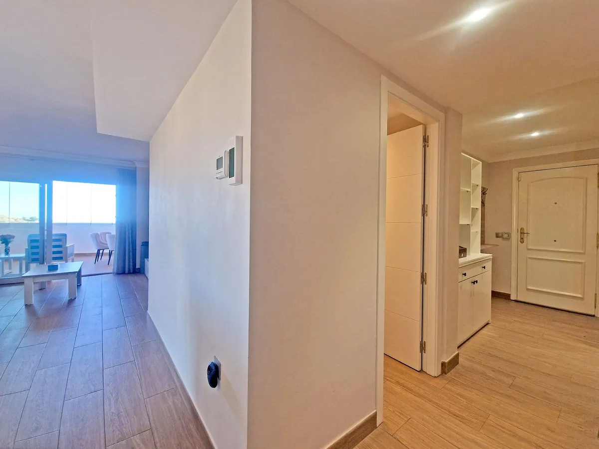 e16c7476-4657-42a0-82a9-51da8b906815