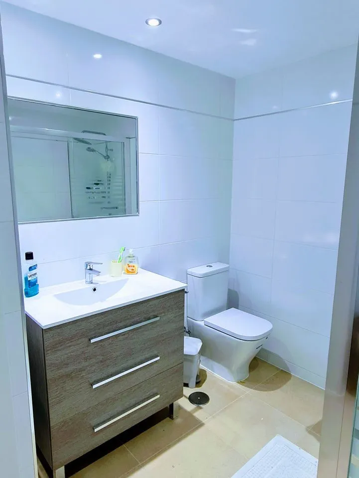 5dbb673f-6c1e-42a3-abcb-4e838671c48e