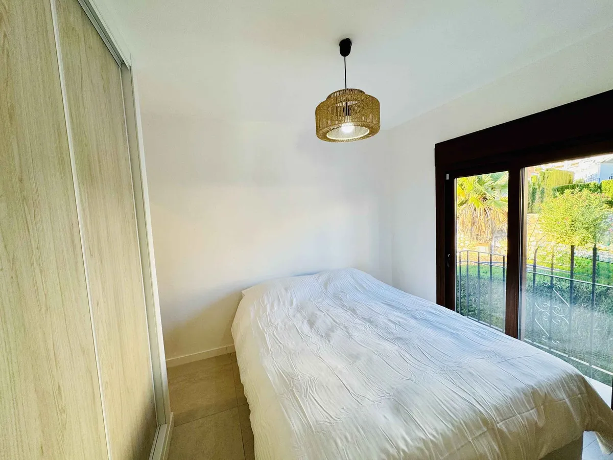 9e2460d2-ac9d-49ca-a830-45602eb656b8