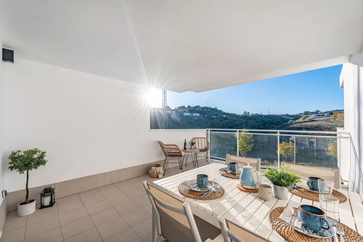 Spacious 3-Bedroom Apartment with Terrace and Amenities