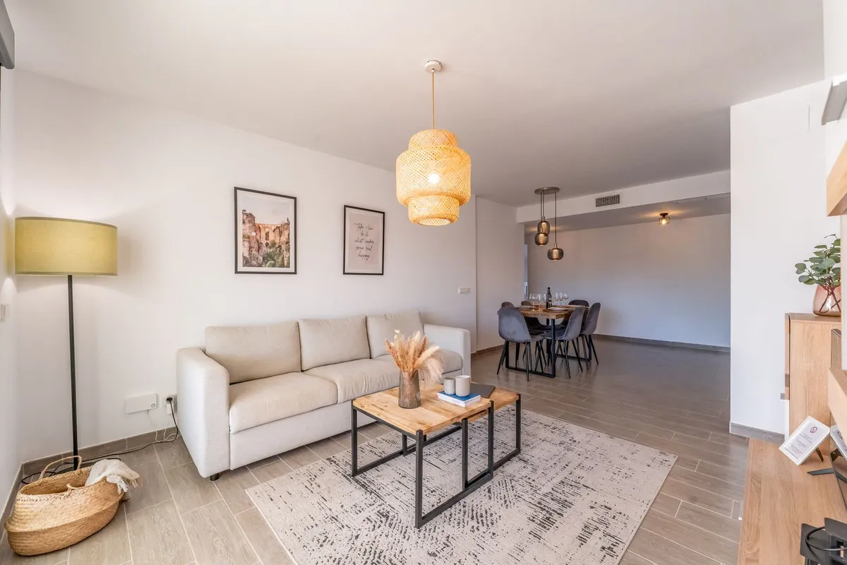 4105e447-8e42-4ff6-b74b-d2644ab689a8