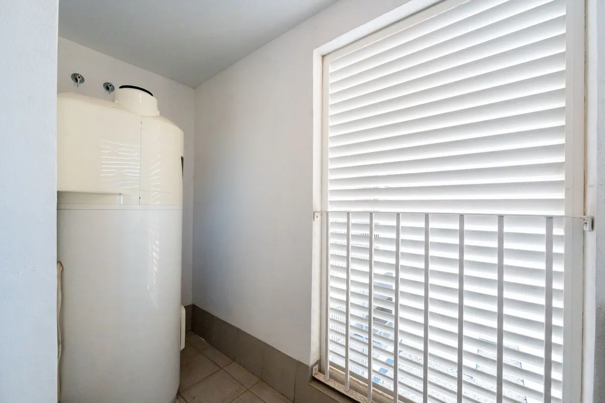 52245546-1d47-4676-9bf2-35701e05cb43