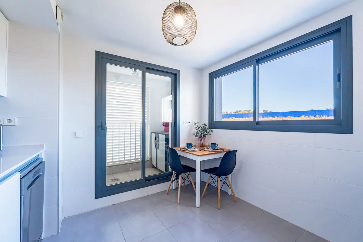 cb03cc4c-d098-4bf9-aa67-5affaef90901